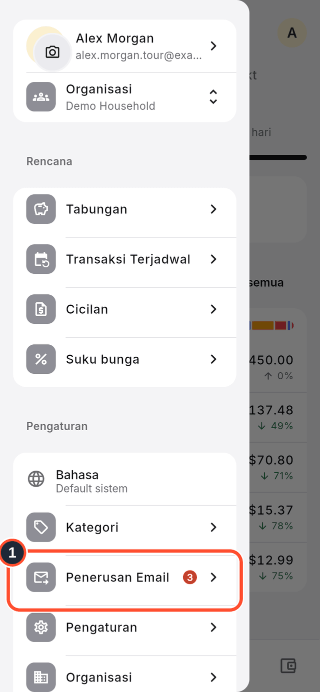 Menu aplikasi dengan baris Penerusan Email ditandai
